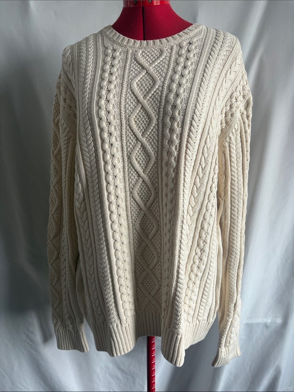 Amazon Essentials Cream Cable Knit Crewneck Sweater
